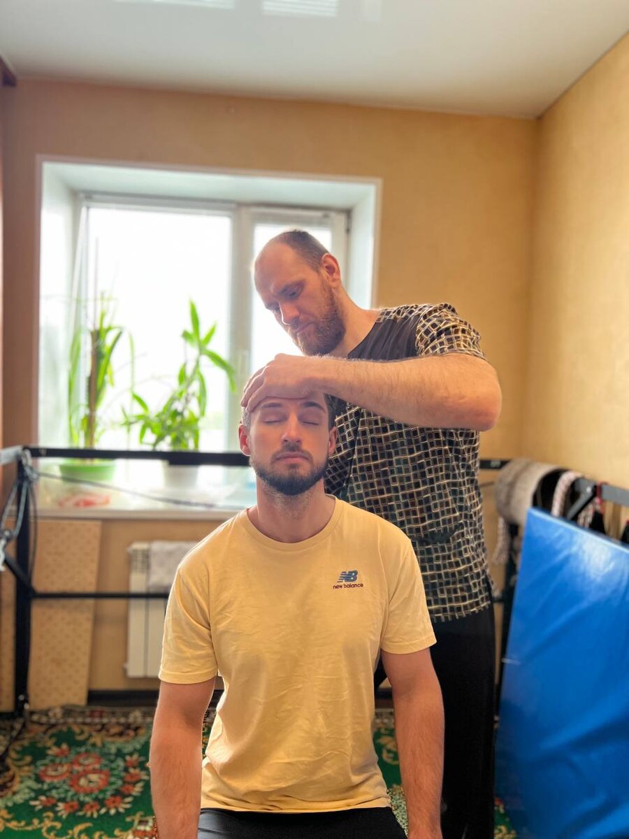 Правка позвоночника для улучшения остроты зрения