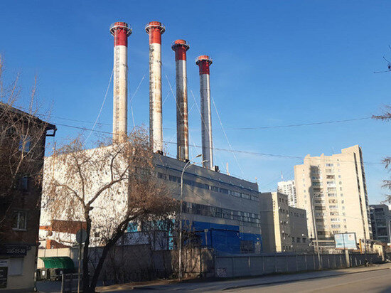     ГУРЗУФСКАЯ ТЭЦ БЫЛА ПОСТРОЕНА В 1969 ГОДУ. ФОТО: СЕРГЕЙ БЕЛОВ / МК-УРАЛ.