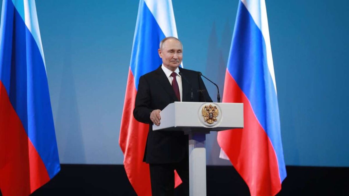    Путин призвал ускорить запуск миссий на другие планеты и возобновить лунную программу