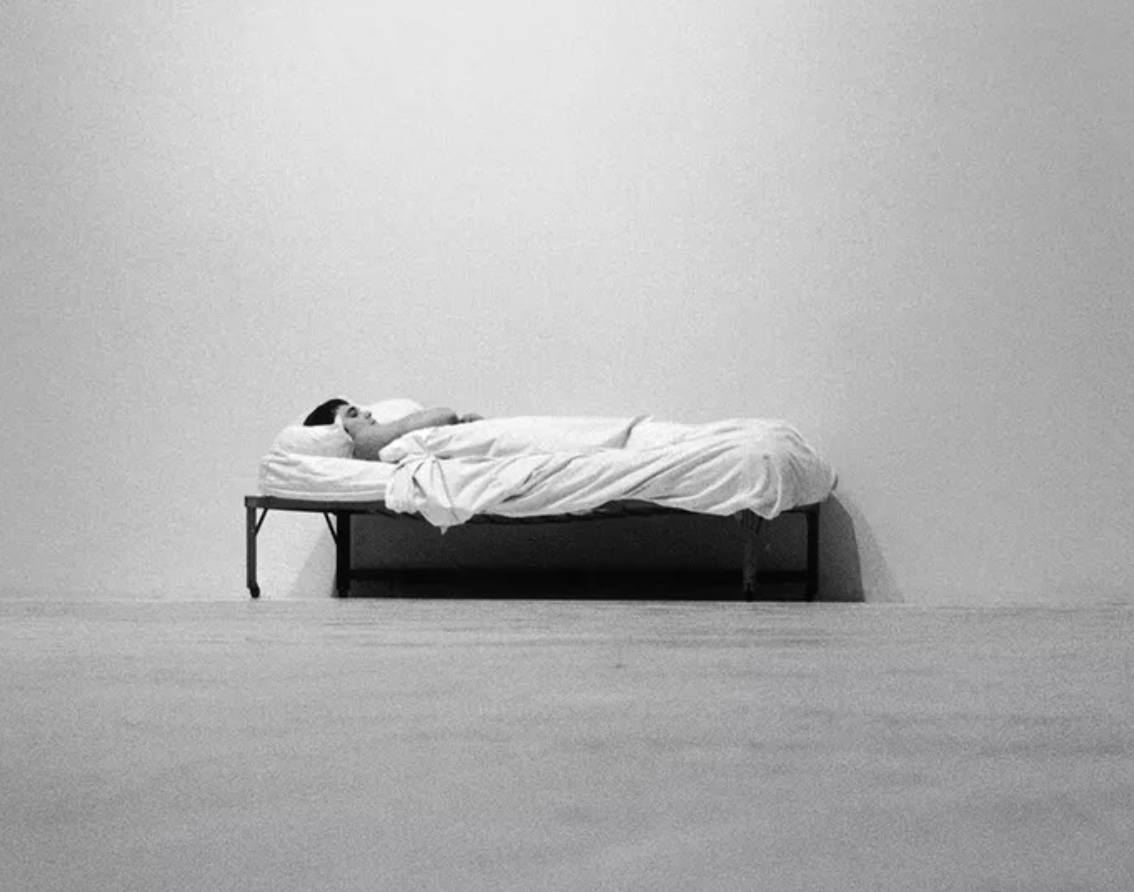 Крис Бёрден, Bed Piece, 1970