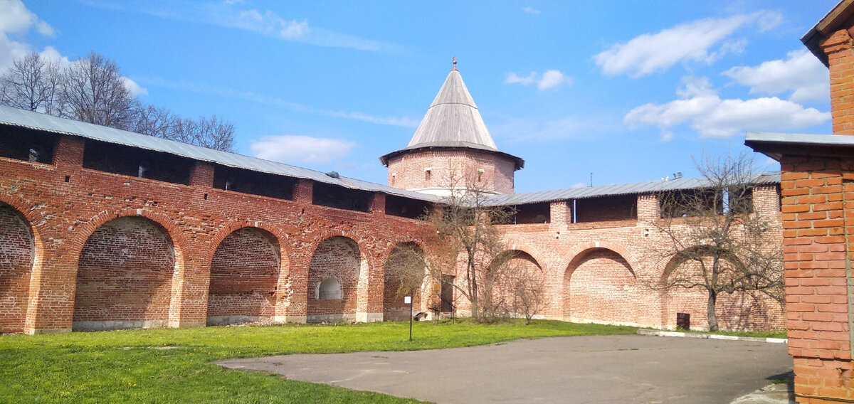 Листайте галерею