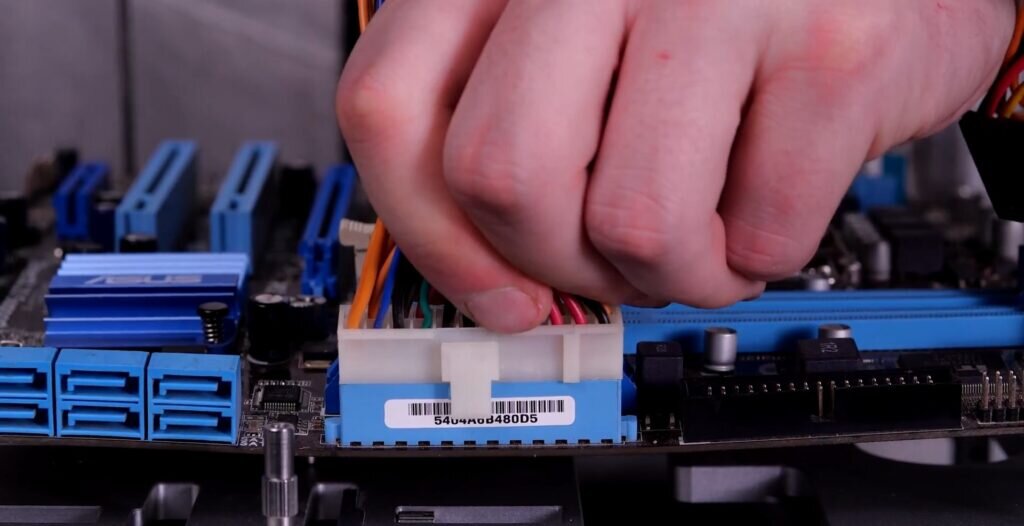 КАК СОБРАТЬ КОМПЬЮТЕР САМОСТОЯТЕЛЬНО | Сервисный центр VOLT-PC | Дзен