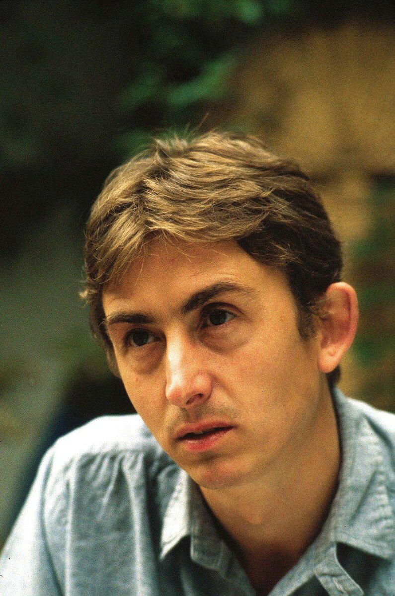 Марк Холлис - лидер, основной композитор и автор текстов группы Talk Talk