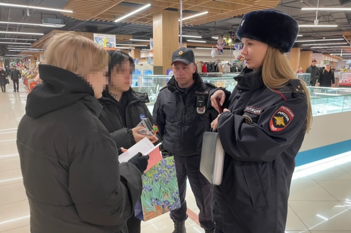    Пятерых подростков доставили в полицию после рейда в Екатеринбурге