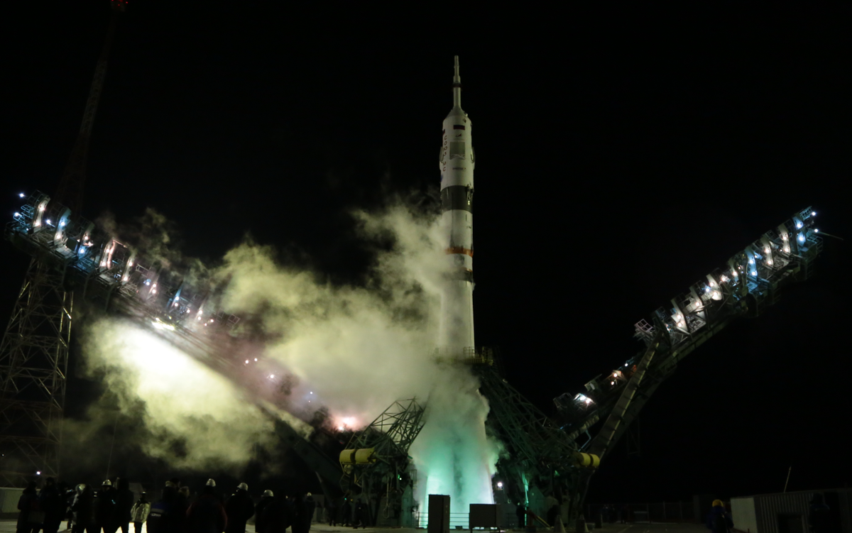 фото с сайта Роскосмоса: "18 марта 2022 года с космодрома Байконур выполнен пуск ракеты-носителя «Союз-2.1а» с пилотируемым кораблем «С. П. Королёв» (Союз МС-21) и экипажем экспедиции МКС-67."