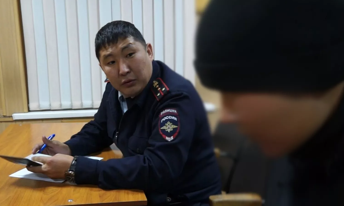 Полиция Улан-Удэ. Полиция Бурятии. Бурят полицейский.