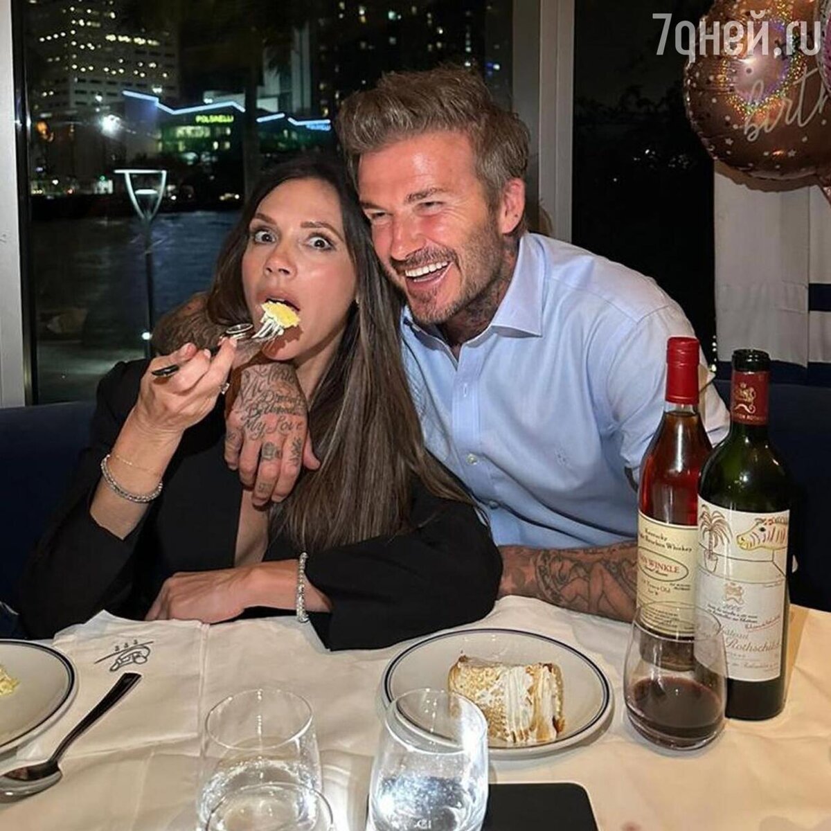    Виктория Бекхэм и Дэвид Бекхэм соцсети