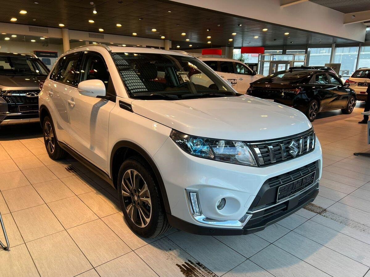 Suzuki Vitara. Опробовал новенький кроссовер от любимого бренда. Откуда  взялось мнение, что Сузуки скатились? | КЛЮЧАВТО | Дзен