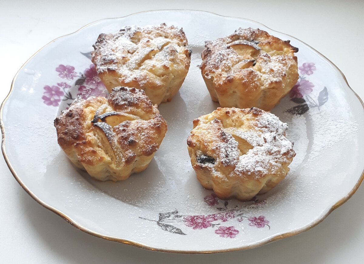Сырники напудренные))