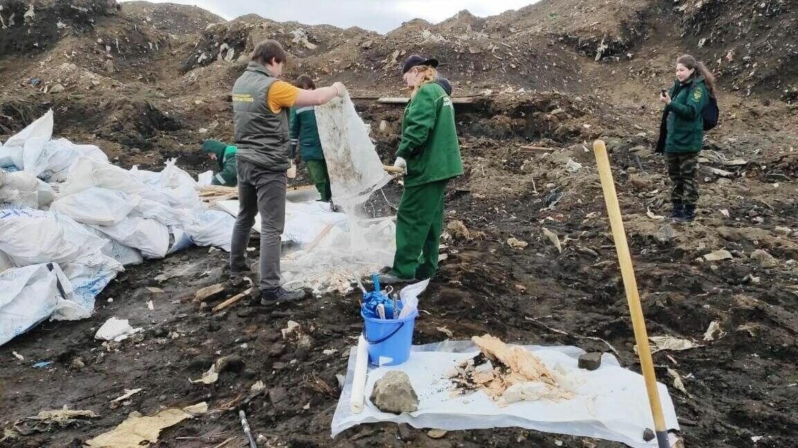     Инспекторы управления Росприроднадзора по Нижегородской области и Республике Мордовия обследовали свалку промышленных отходов в Автозаводском районе. Подробнее о проводимых мероприятиях рассказали в пресс-службе ведомства.