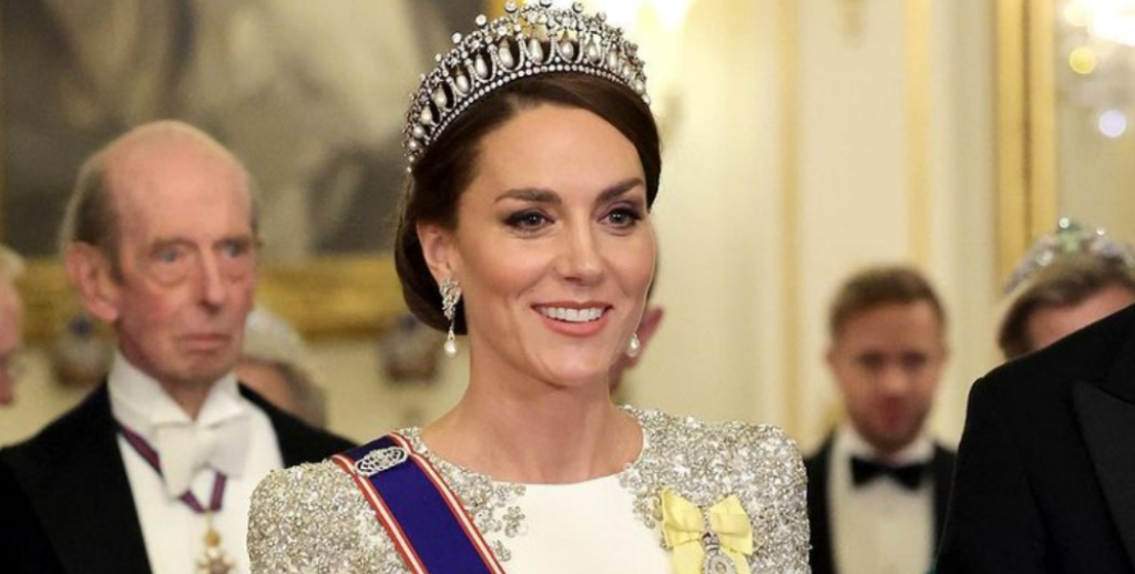 Неужели Кейт заставила принца Чарльза не приглашать Меган? Фото: Getty Images