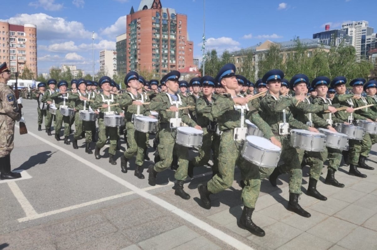    В Уфе в параде Победы будут участвовать 20 расчетов