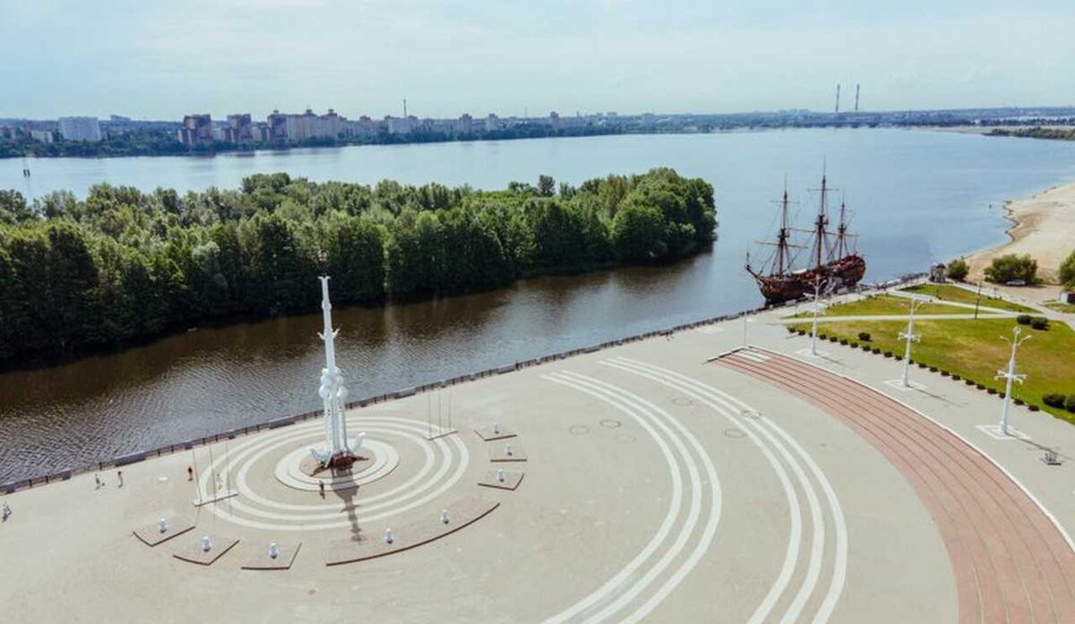 Петровская набережная воронеж фото