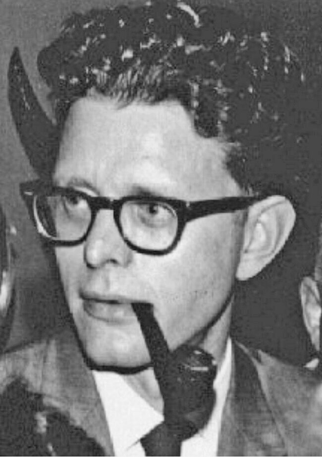 Anderson j m. Пол у с Андерсон. Пол Андерсон писатель фантаст. Пол Андерсон писатель фото. Пол Андерсон 2024.