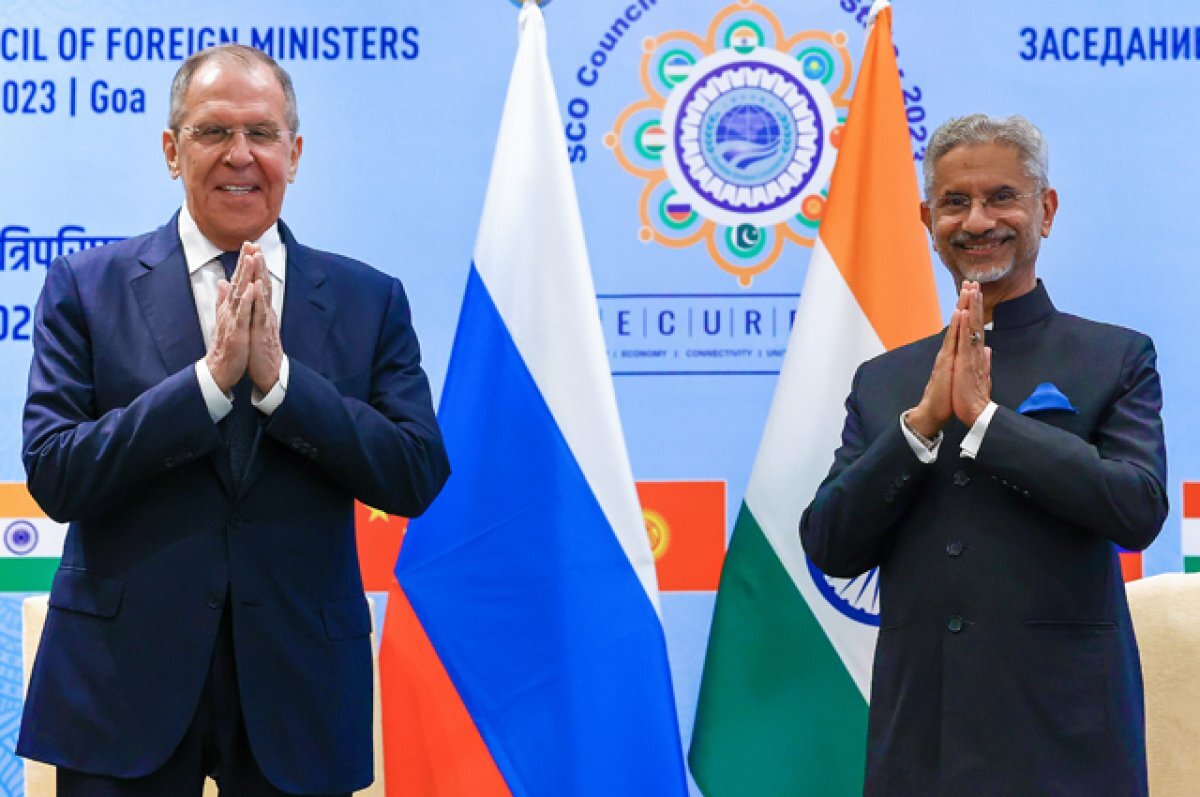    Сергей Лавров и Субраманьям Джайшанкар.