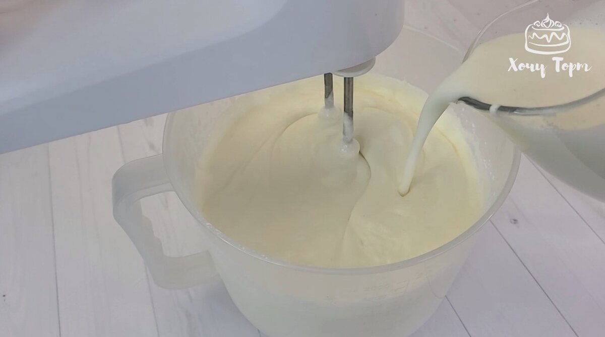 Крем взбитые сливки и желатин. Сливки с желатином. Как сделать крем из сливок 20 процентов. Возможно ли взбить сливки 20 процентов в крем. Сливки 20 можно взбить для торта