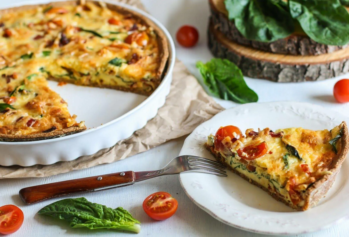 КИШ Лорен. КИШ Лорен (Quiche Lorraine). КИШ Лорен со шпинатом. КИШ Лорен с беконом.