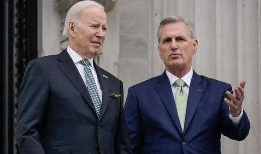      Джо Байден и Кевин Маккарти в шаге от соглашения. Фото: ABC