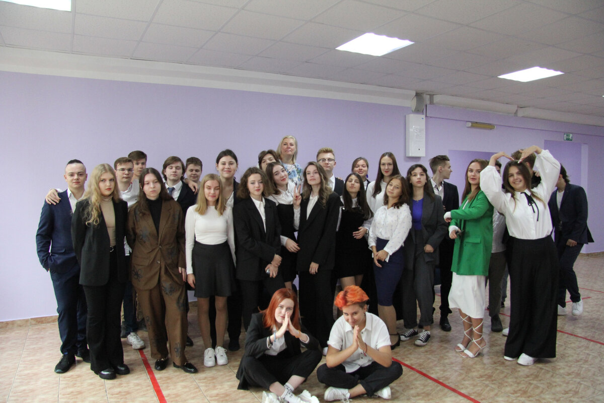 Нина Викторовна и 11-А класс