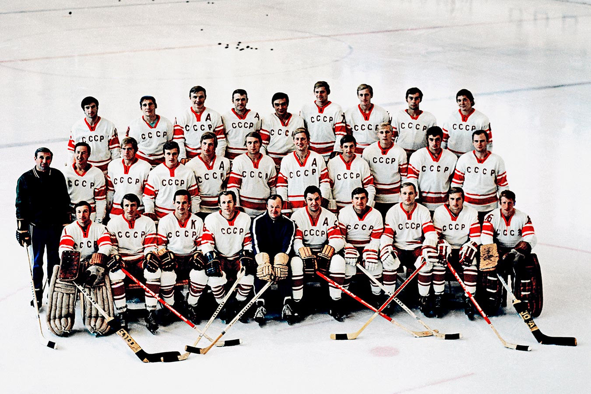 Сборная ссср по хоккею суперсерии. Хоккей 1972 СССР Канада команда. Харламов суперсерия 1972. Суперсерия СССР Канада 1972 Харламов.