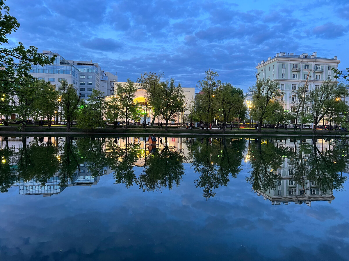 Фото автора с Чистопрудного бульвара