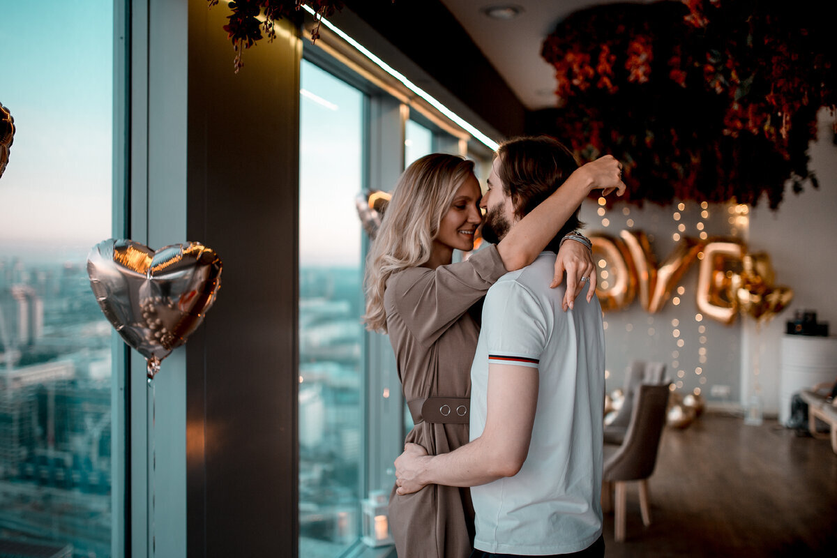 В Romantic Room на выбор больше 10-ти комнат, украшенных для особого повода 