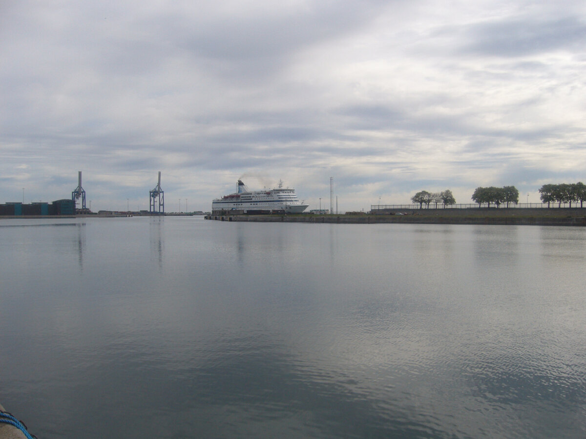 Порт в Копенгагене (здесь и далее фотографии автора 2009 года)