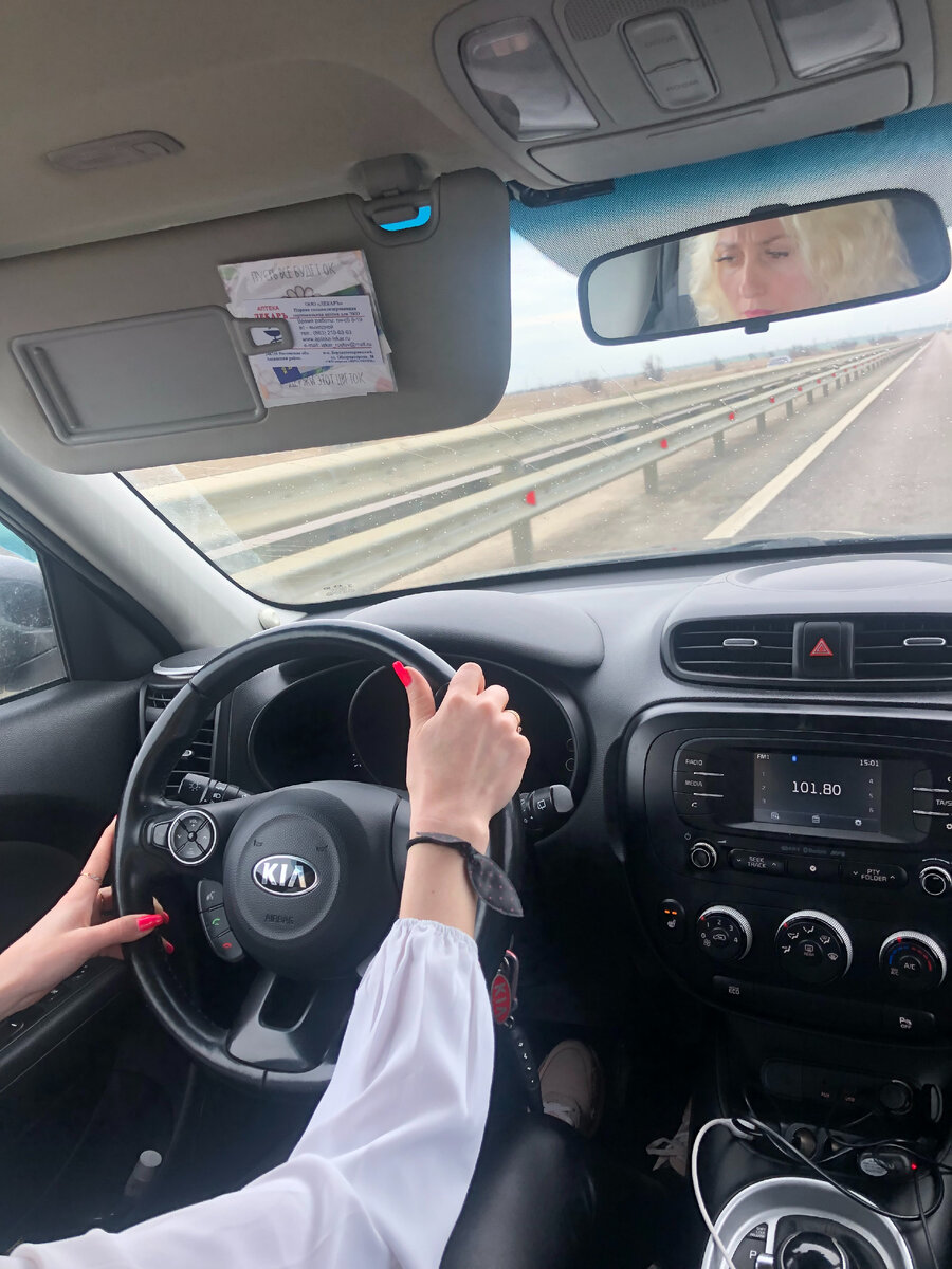Алена за рулём