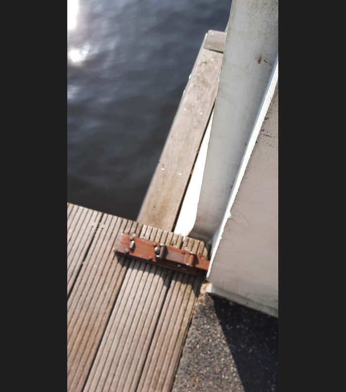 задвижка закрыта