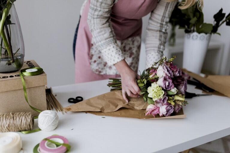   Оренбургская студия цветов планирует выйти на московский рынок Марина Шарт