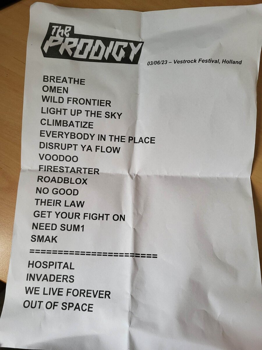 Треклист 03/06/2023