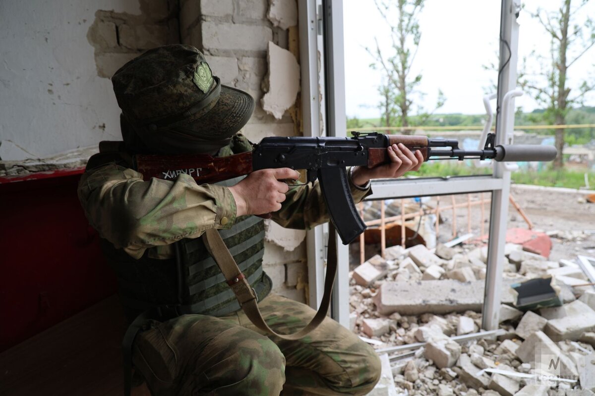    Боец подразделения «Охотники на ведьм» с позывным Хирург Александр Димитровский © ИА REGNUM