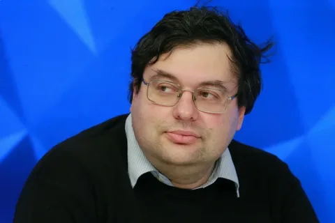 Максим Яковлевич недавно те же слова использовал...