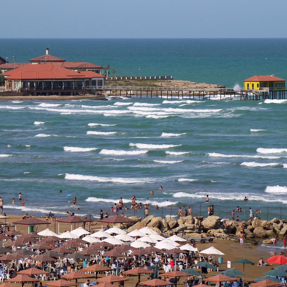 Бильгя, Азербайджан. Седовласый Каспий.