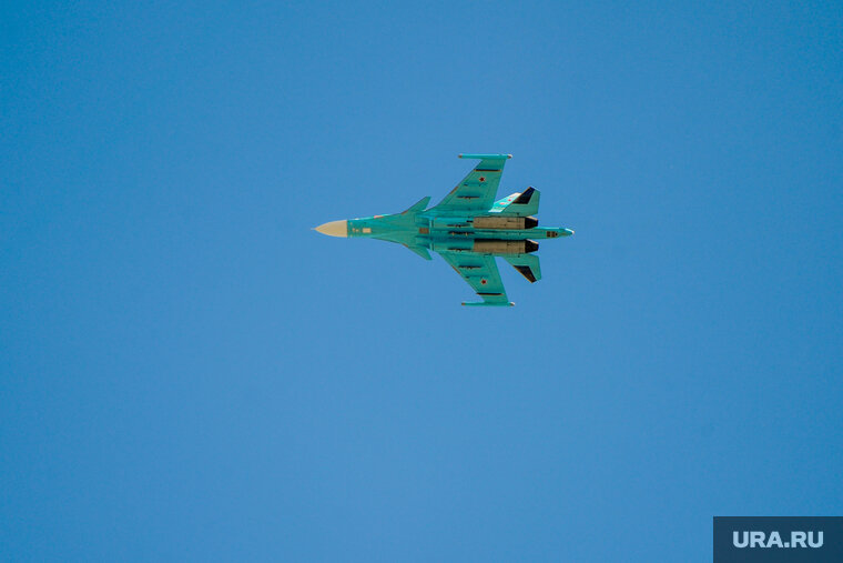    Самолеты Су-34 оснастили защитой от РЭБ в зоне СВО, сообщил источник