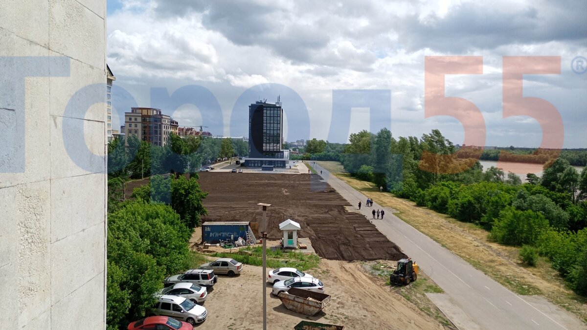     После завершения возведения отеля чиновники пытались отдать эту зону под некое строительство, но «нарвались» на прокуратуру.