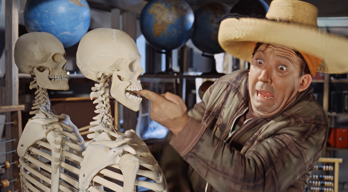 Кадр из фильма «Операция «Ы» и другие приключения Шурика»