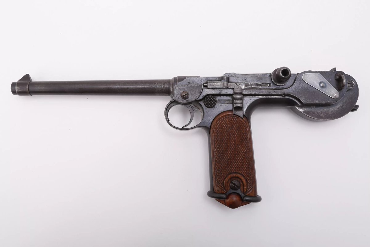 Пистолет Борхардта обр. 1893 года.