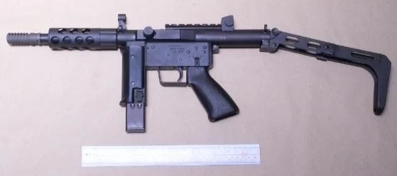 Огнестрельный уродец и немного коррупции: пистолет-пулемет Floro Mk.9/MP-9