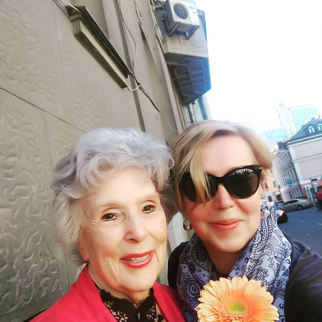 С Верой Васильевой на Арбате