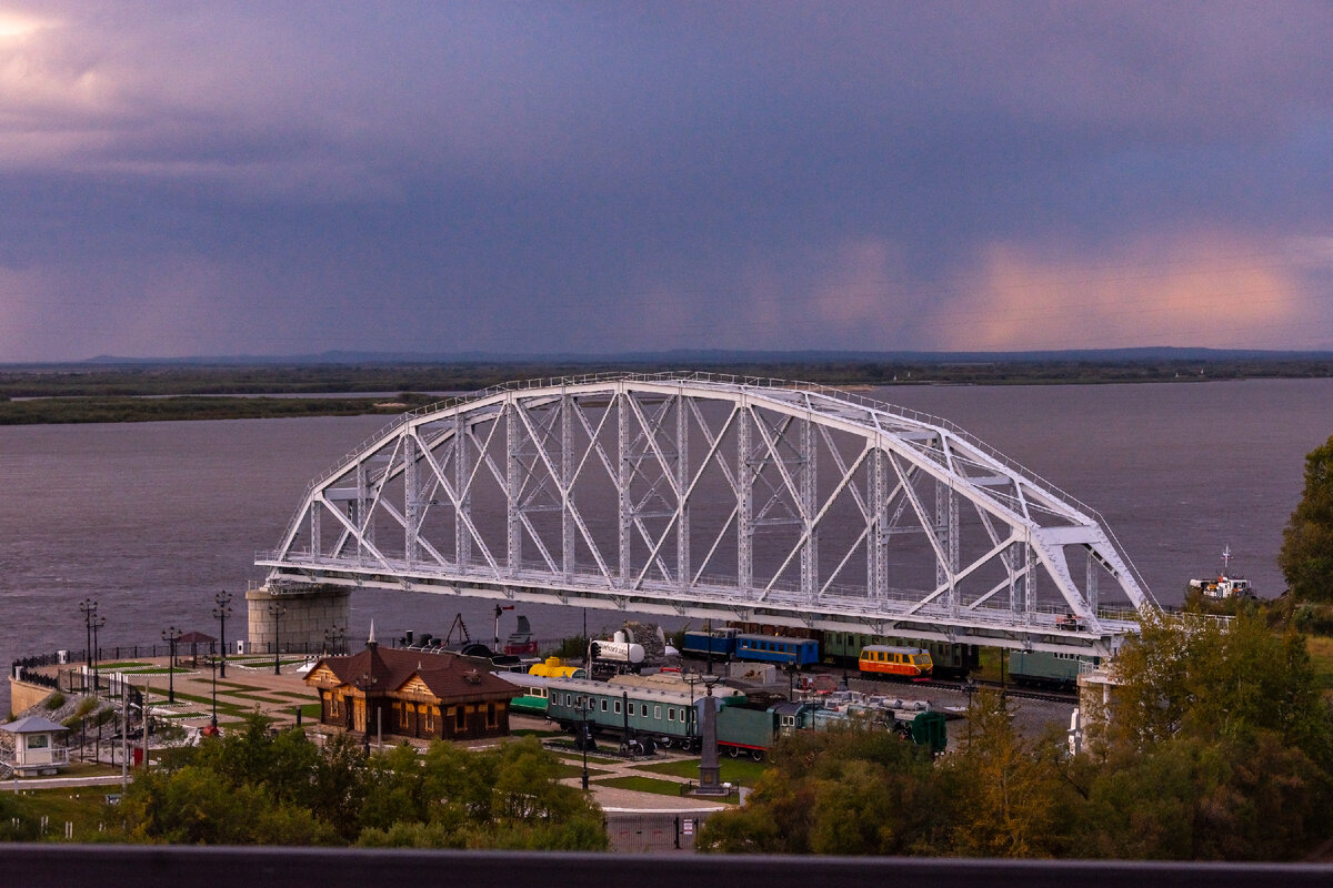 Вид на музей с моста