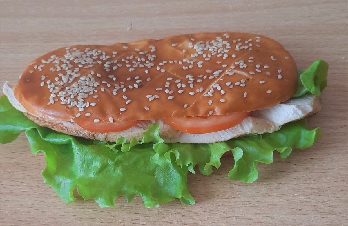 Сендвич с курицей  за 195 рублей 