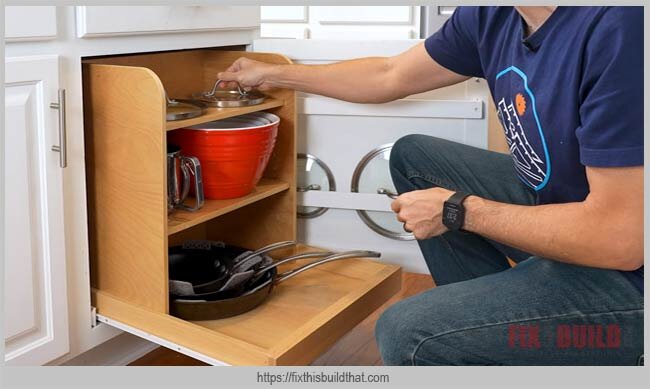 Хранение крышек от кастрюль на кухне, изготовление подставки своими руками