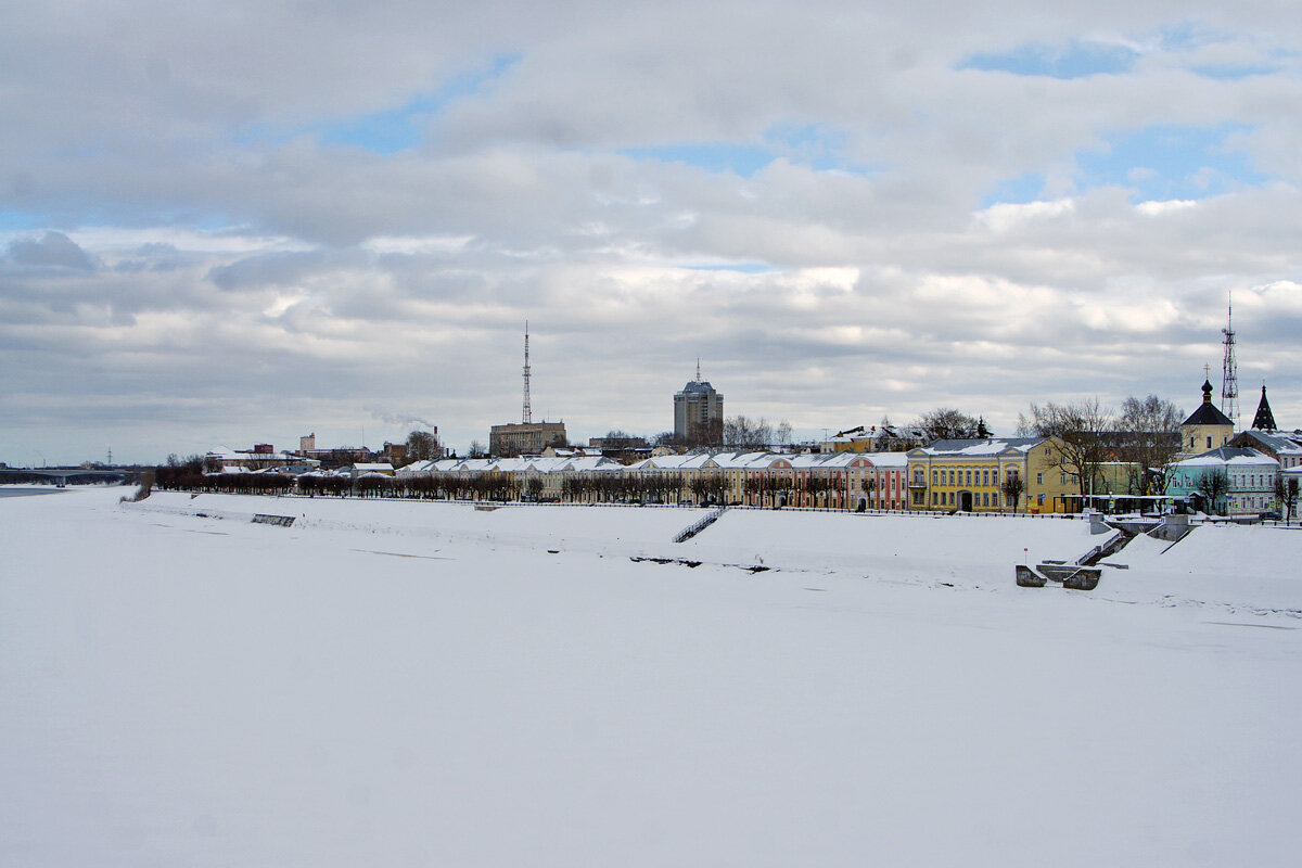 Виды с моста. Листайте.