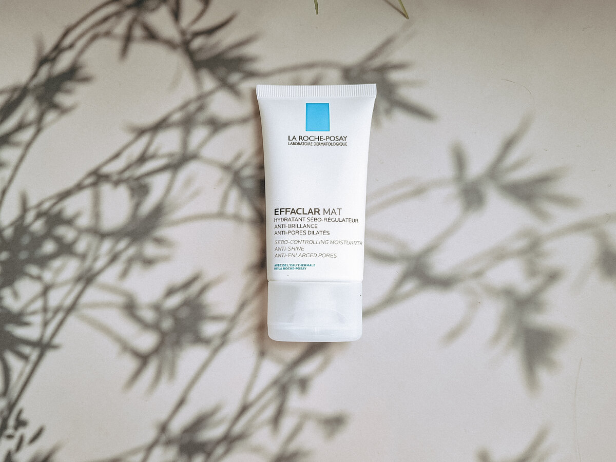 Я покупаю средства La Roche-Posay в Золотом Яблоке, но их можно найти и в аптеках, и на сайте Фармакосметика, и даже на Lamoda