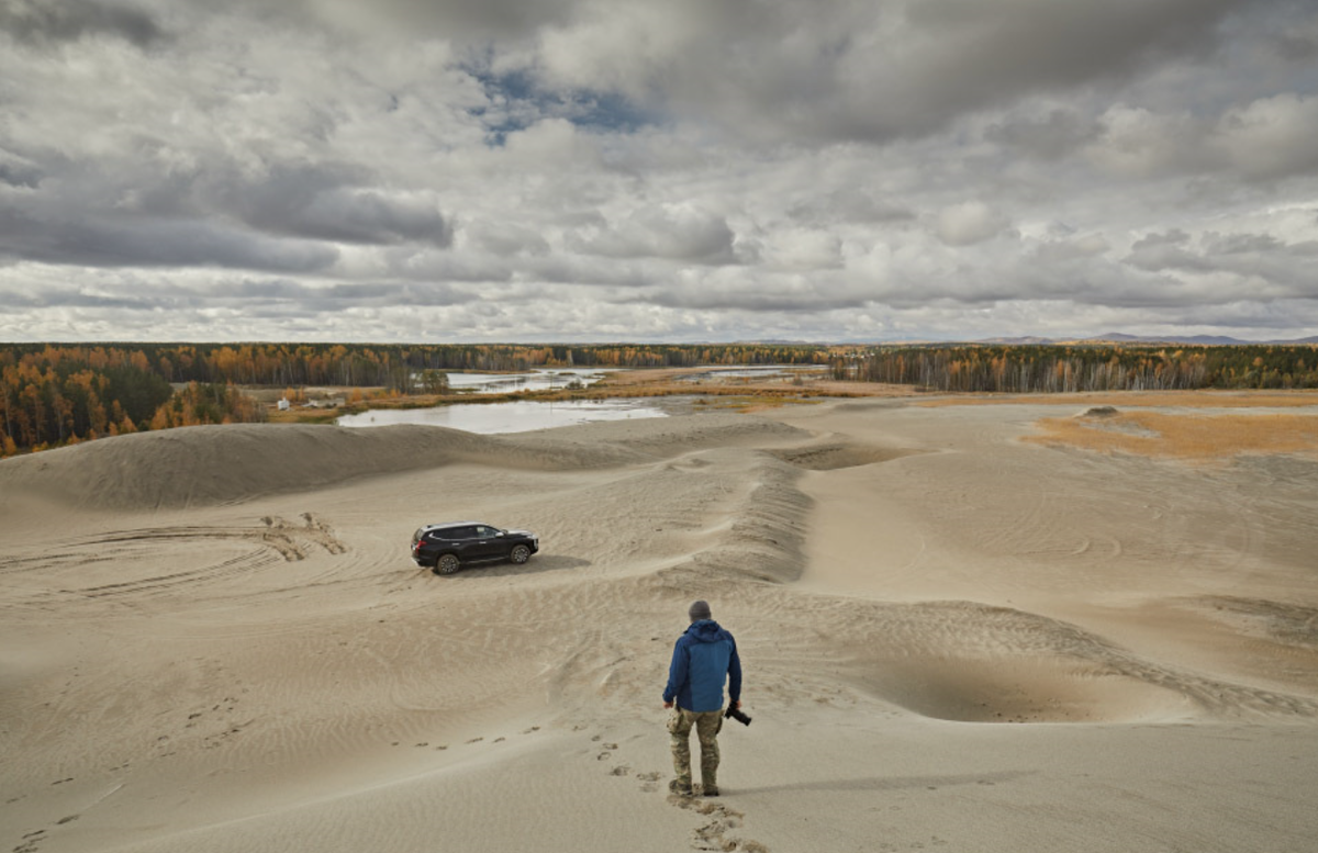 Иногда человеческая деятельность приводит к образованию настоящих пустынь: 