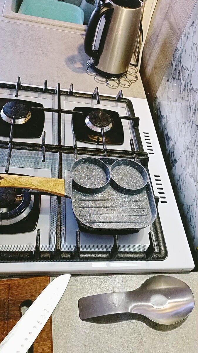 Три секции.