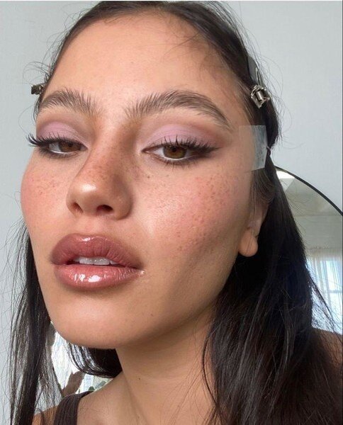 8 главных бьюти-трендов весны: смотрим галерею | Woman.ru | Дзен