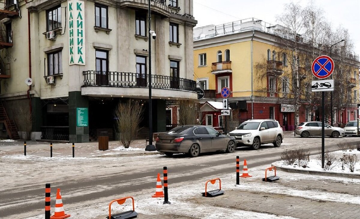 Красноярцы массово стали ломать платные парковки в центре города. | AVtozal  | Дзен