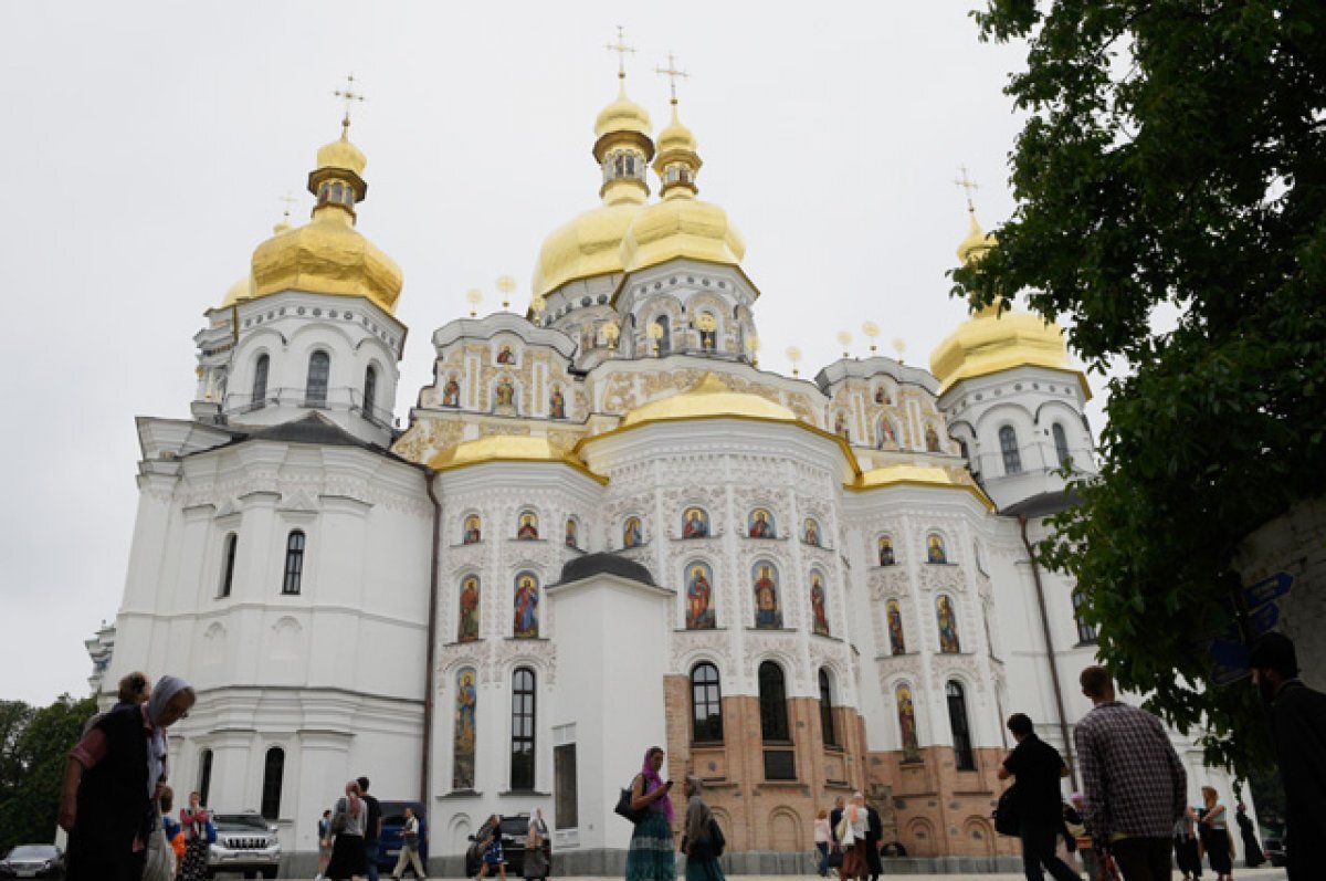    Успенский собор (Великая церковь) Киево-Печерской лавры.